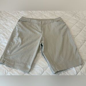 Jones New York khaki stone cotton casual bermuda shorts 18